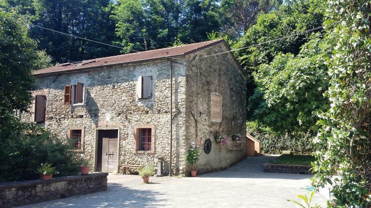 Ai Chiosi Affittacamere Pontremoli Kültér fotó