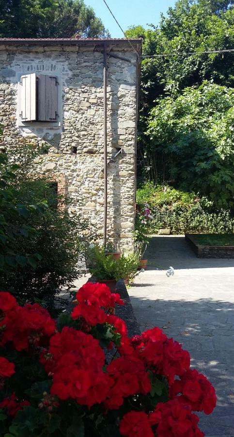 Ai Chiosi Affittacamere Pontremoli Kültér fotó